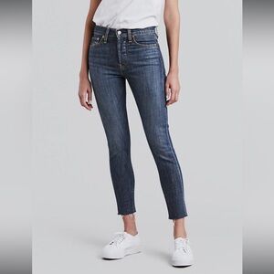 Vintage Levi’s Wedgie Skinny 27 Button Fly
